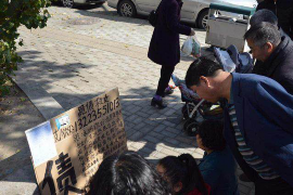 弋江为什么选择专业追讨公司来处理您的债务纠纷？